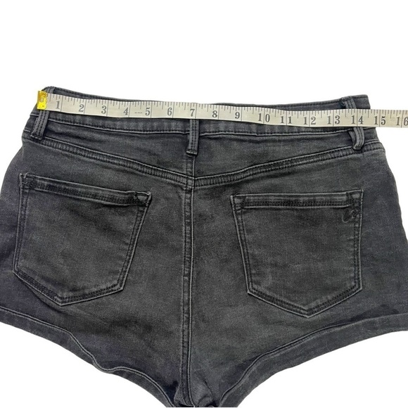 American Rag Distressed Black Wash Denim Shorts sz 9 - Picture 7 of 10